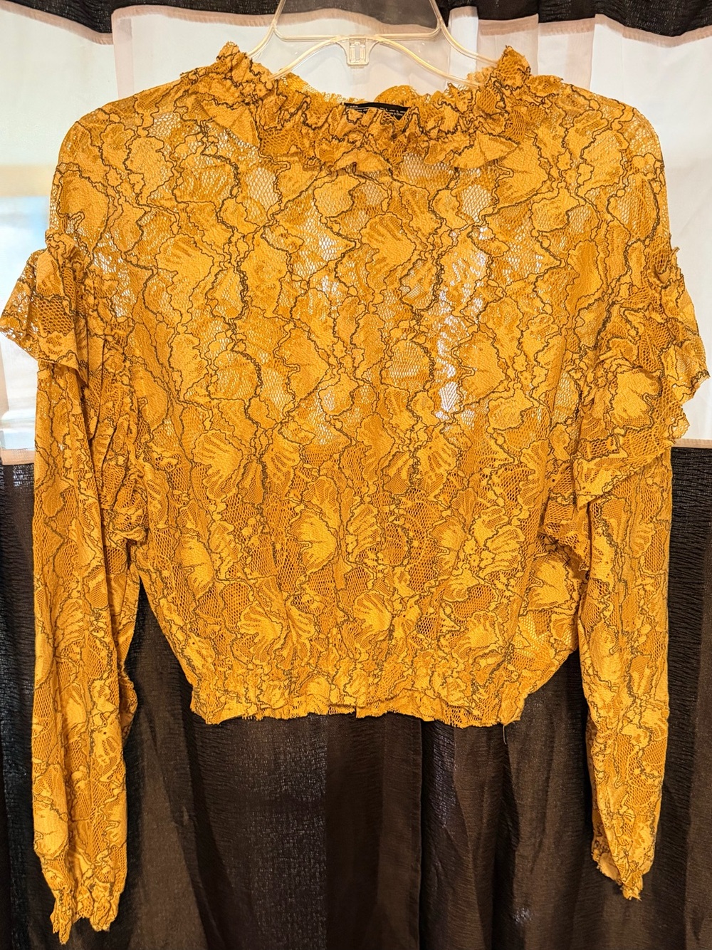 New without Tags Zara Mustard Lace Ruffle Smocked Top